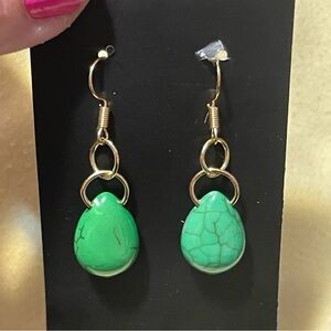 Elegant Green Teardrop Earrings